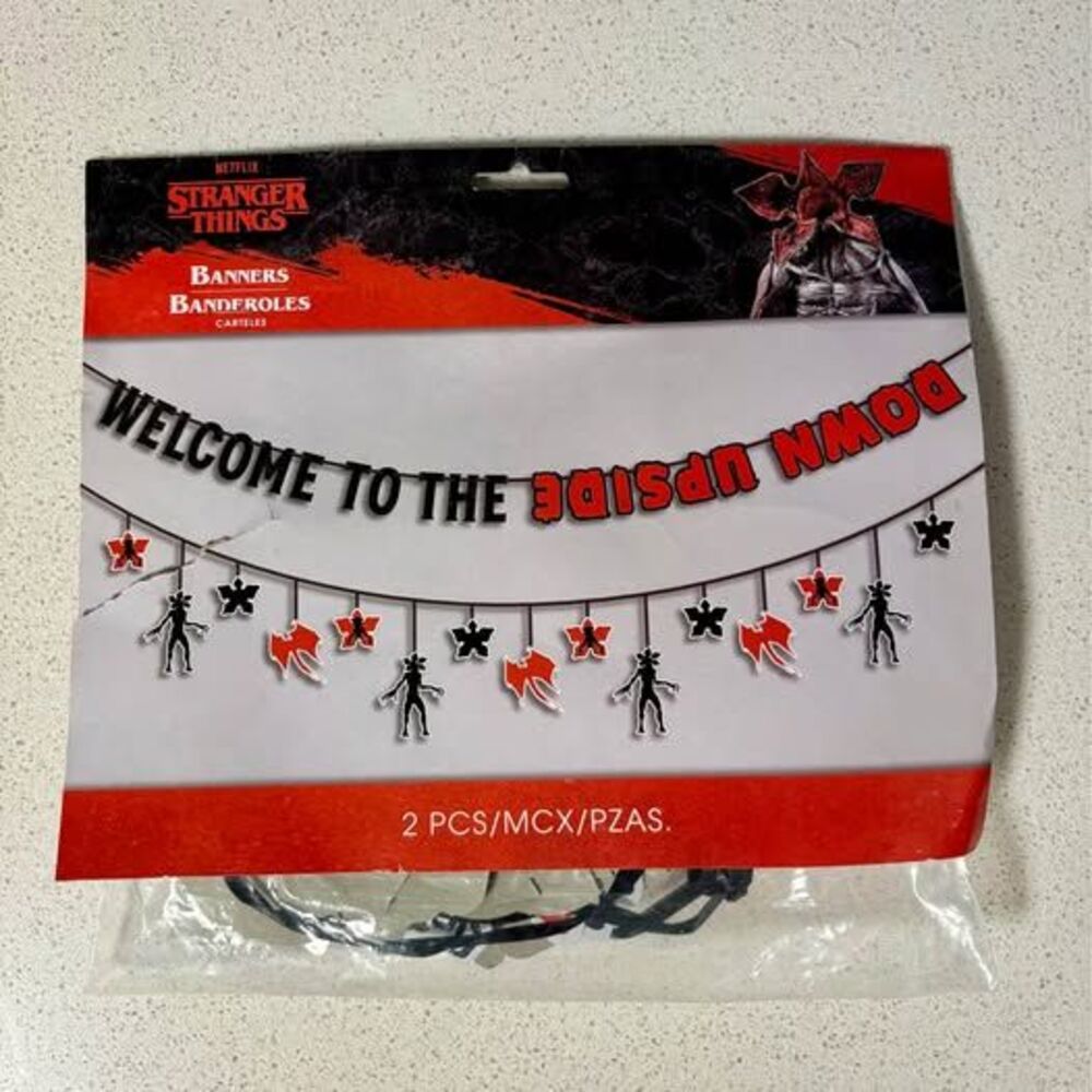 Stranger Things Banner - Picture 2 of 5